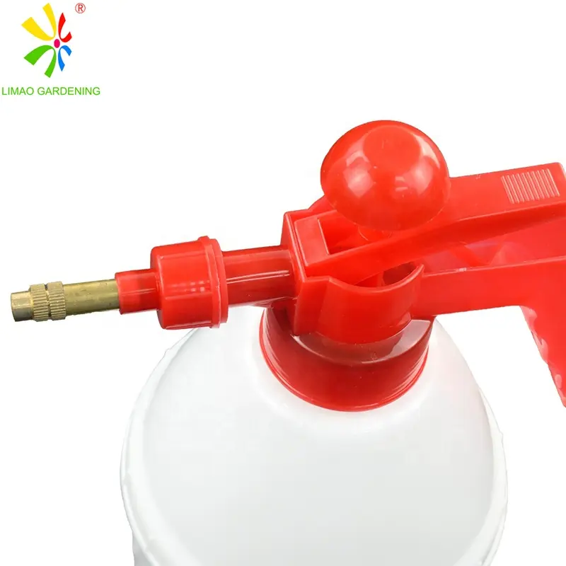 Factory supply high quality  plastic 0.8l/1.5l Small  hand  pump agro pressure sprayer