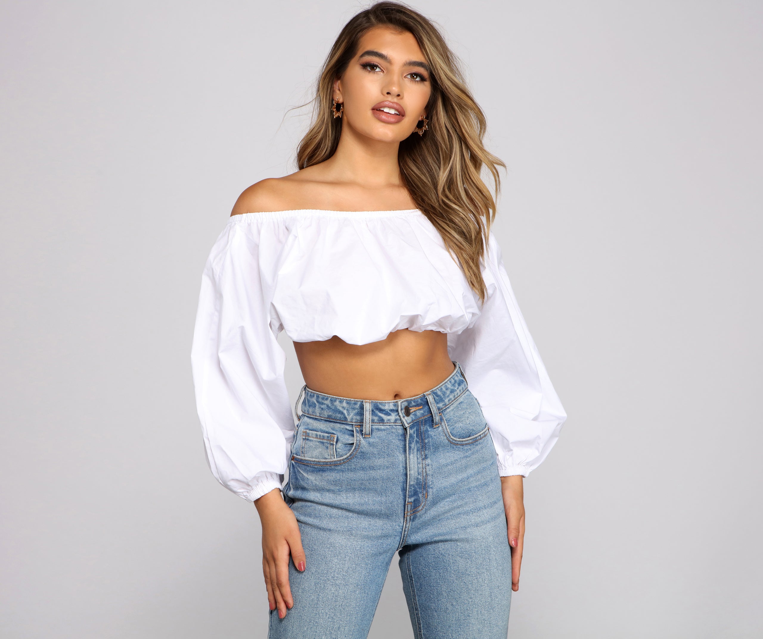 Effortless And Chic Crop Top