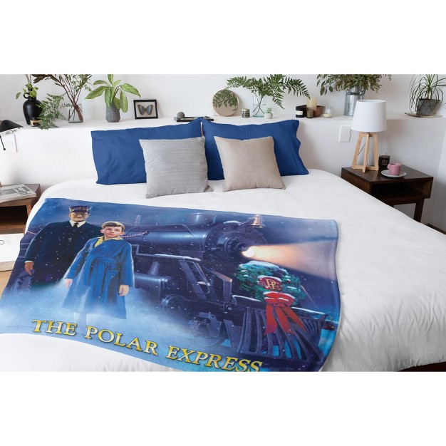 The Polar Express Train Christmas Film Poster Silk Touch Throw Blanket Multicoloured