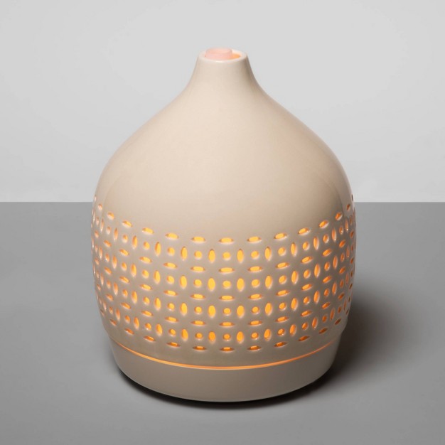 300ml Cutout Ceramic Color Changing Oil Diffuser White