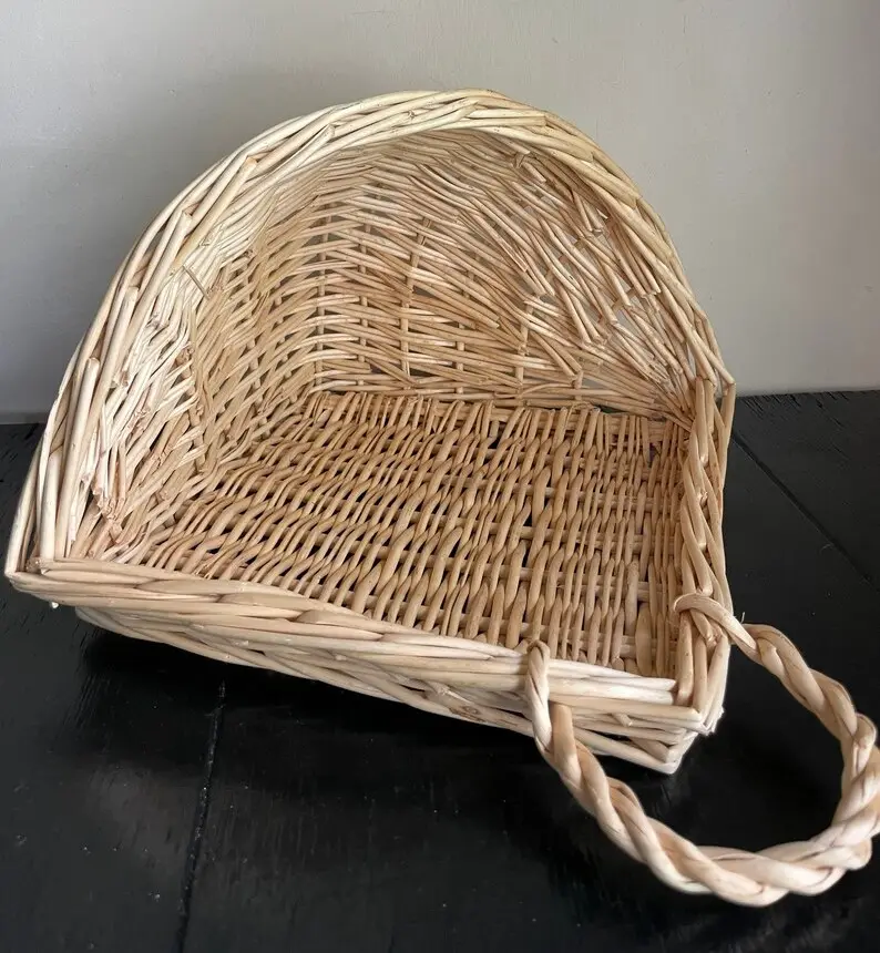 High Quality Sturdy Handmade Vietnam Rattan Unique Design Hanging Flower Pots in 2023  Home Decor