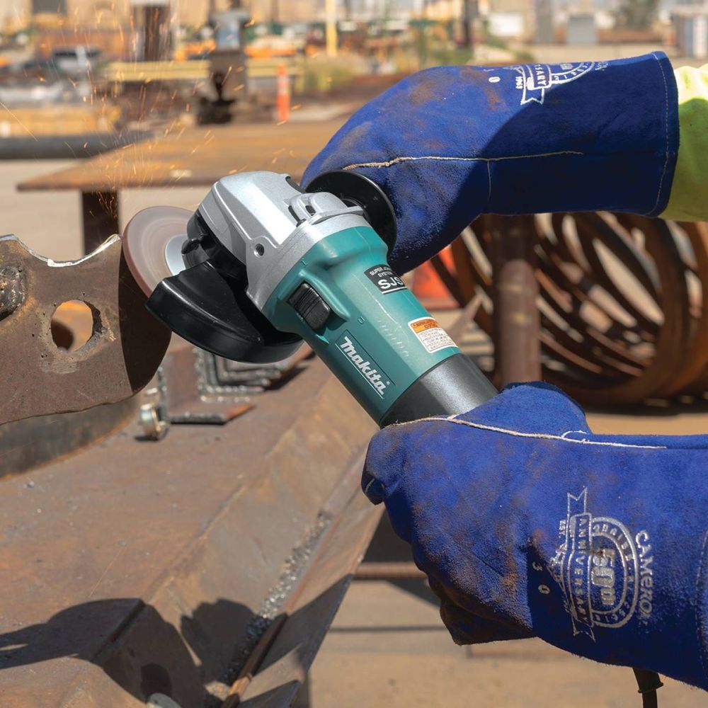 Makita 9565CV Angle Grinder 5