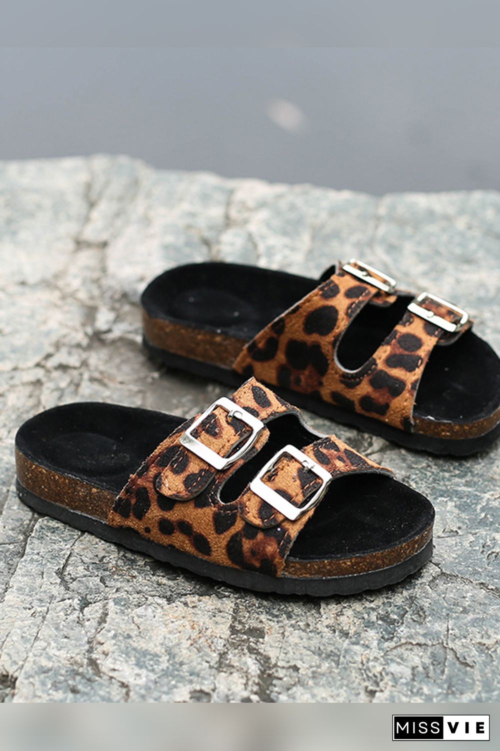 D-ring Buckled Slippers Wholesale