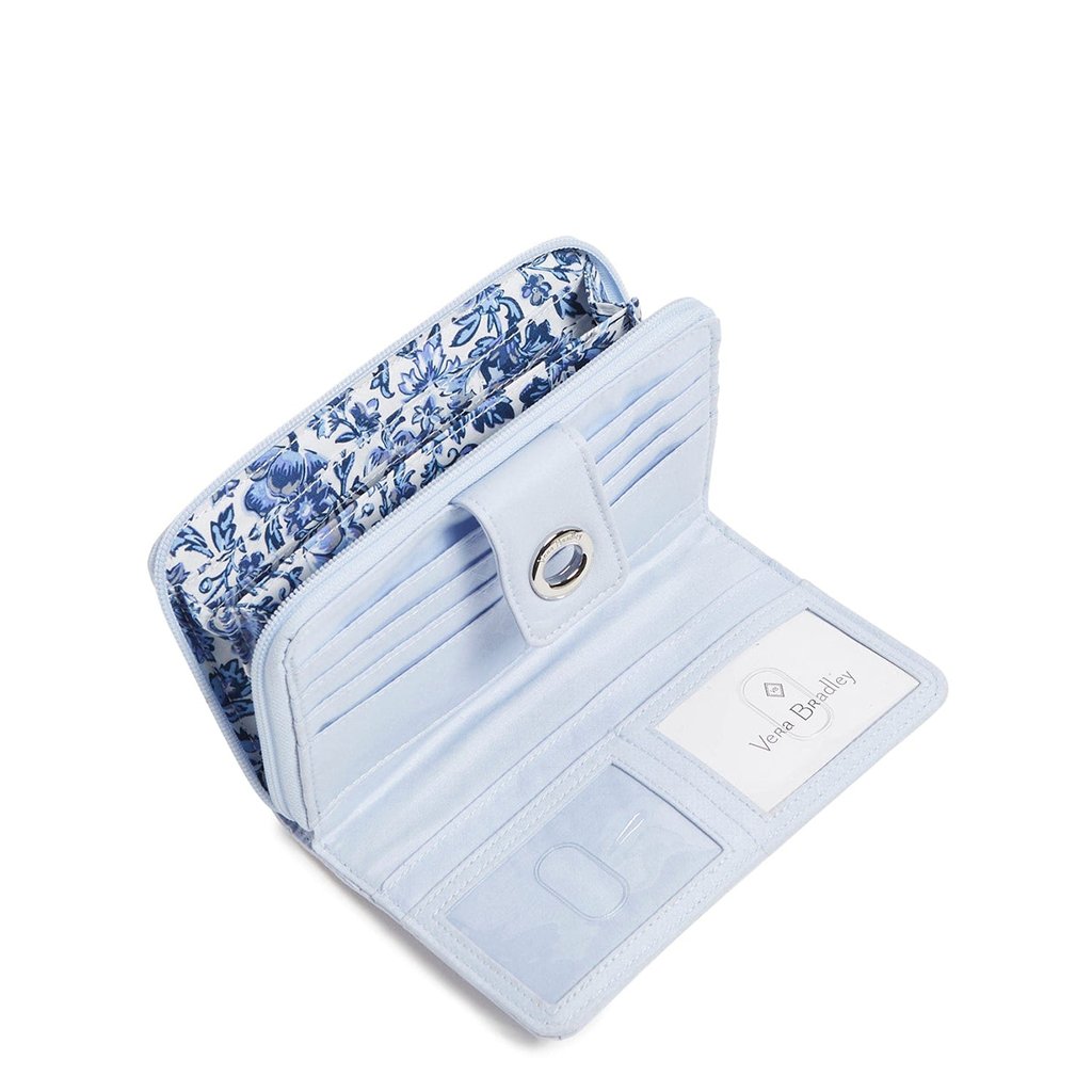 Vera Bradley  RFID Turnlock Wallet in Morning Glory