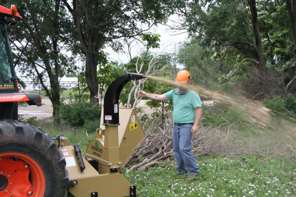 15 Series Wood Chipper ; 4 Capacity ;