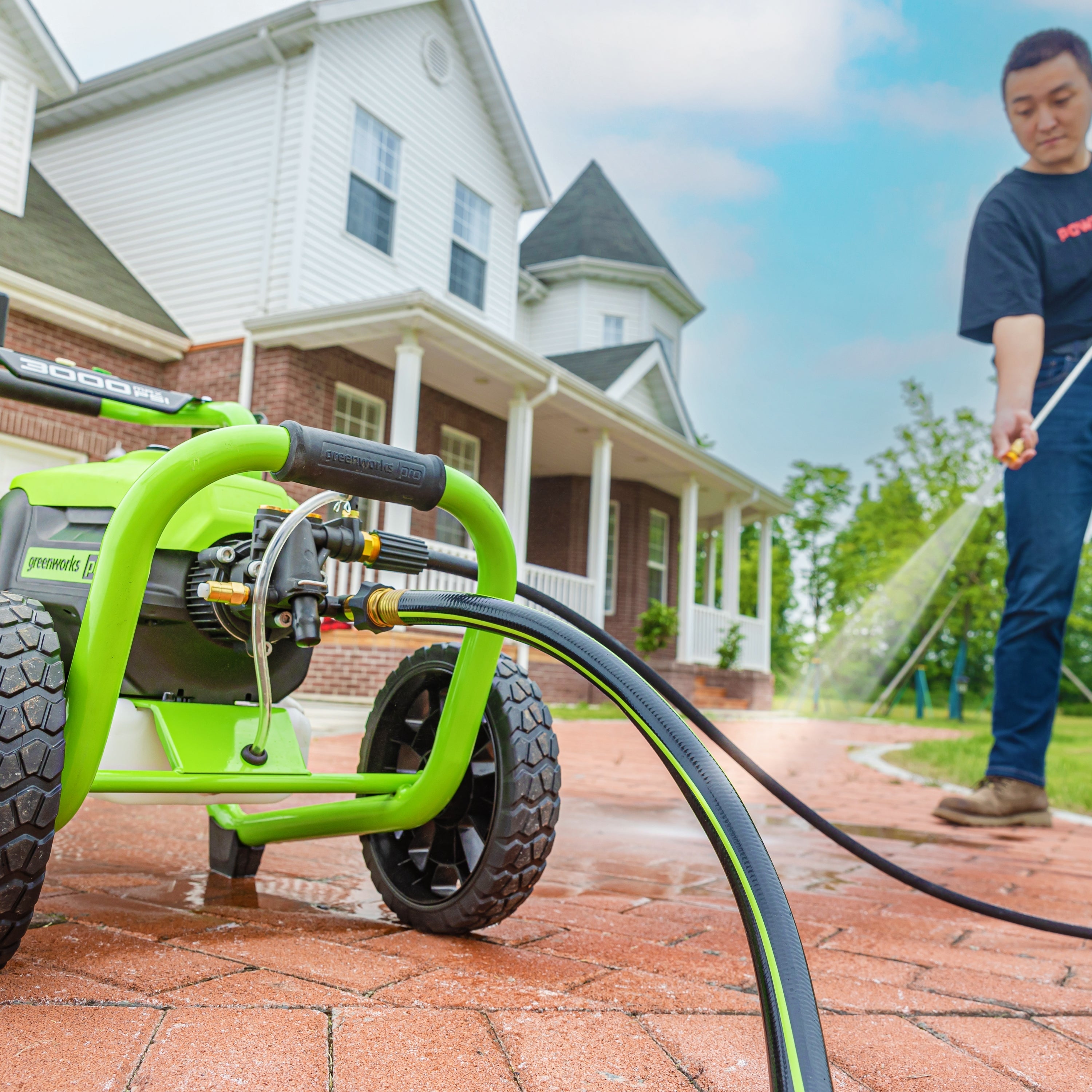 3000-PSI 2.0-GPM Pressure Washer | Greenworks Tools