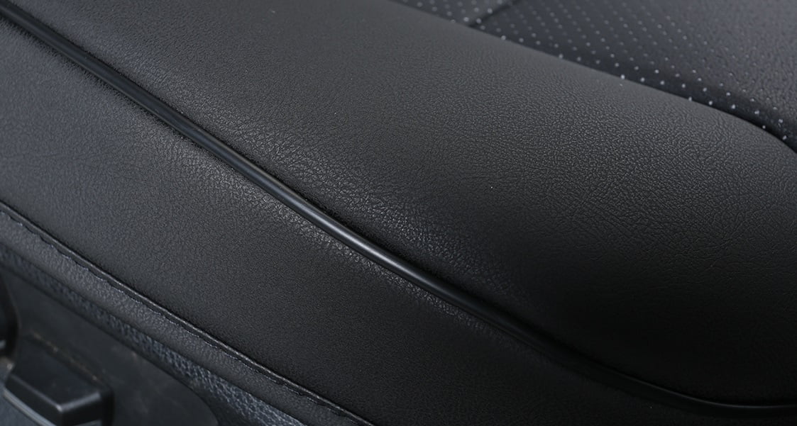 Edealyn F-001 Series Ultra-Luxury PU Leather Car Seat Cover Vehicle Seat Cover (W20.8”x D21” and 0.35” in Thickness)， Single Piece