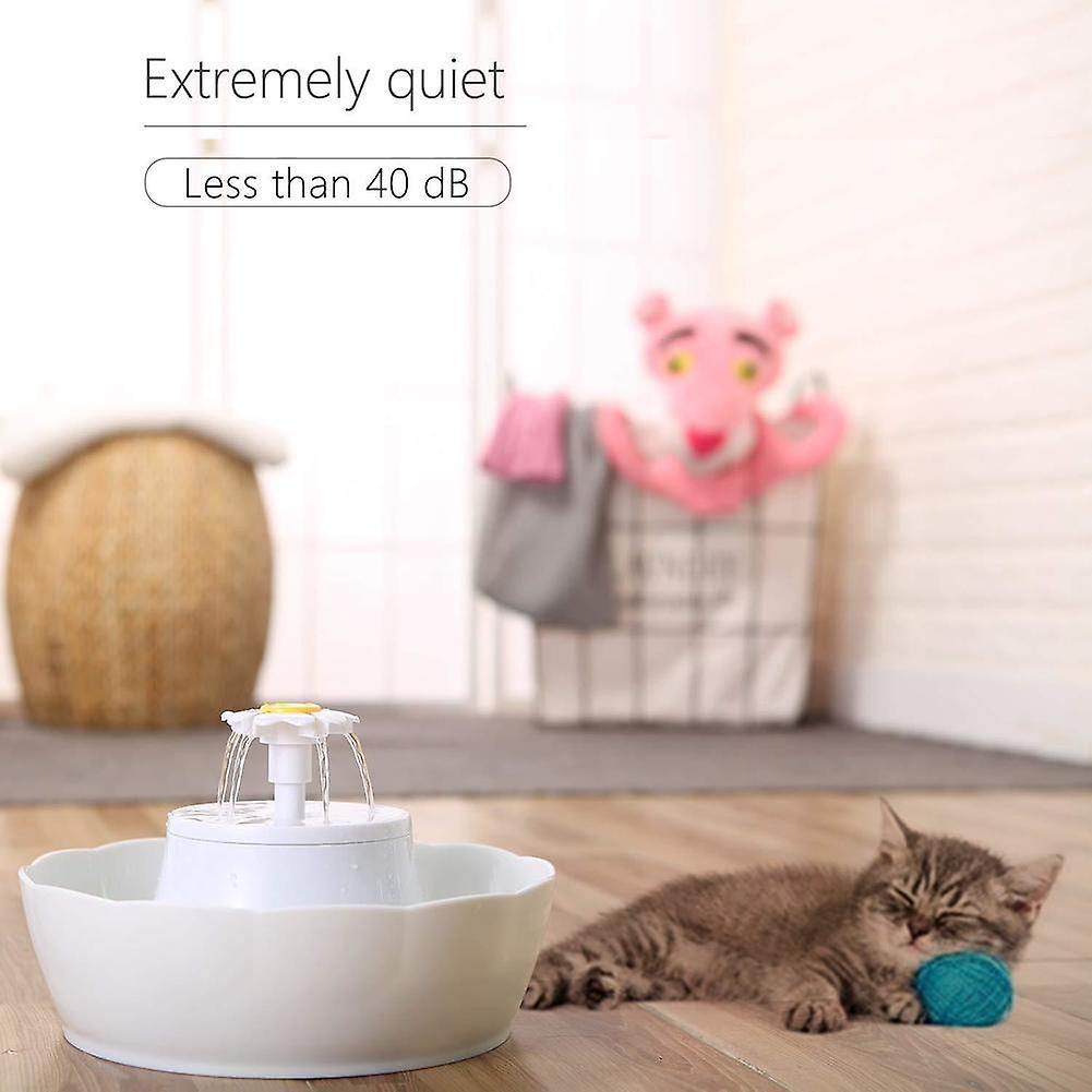 2.3L white lotus pet water fountain