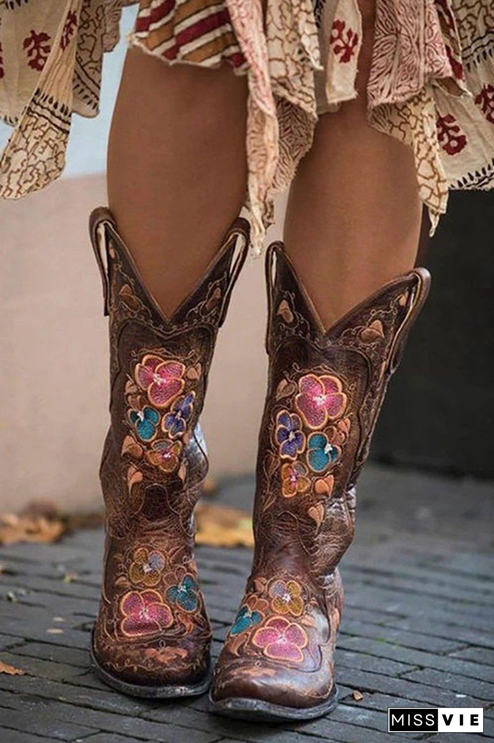 Embroidery Floral Slip High Boots