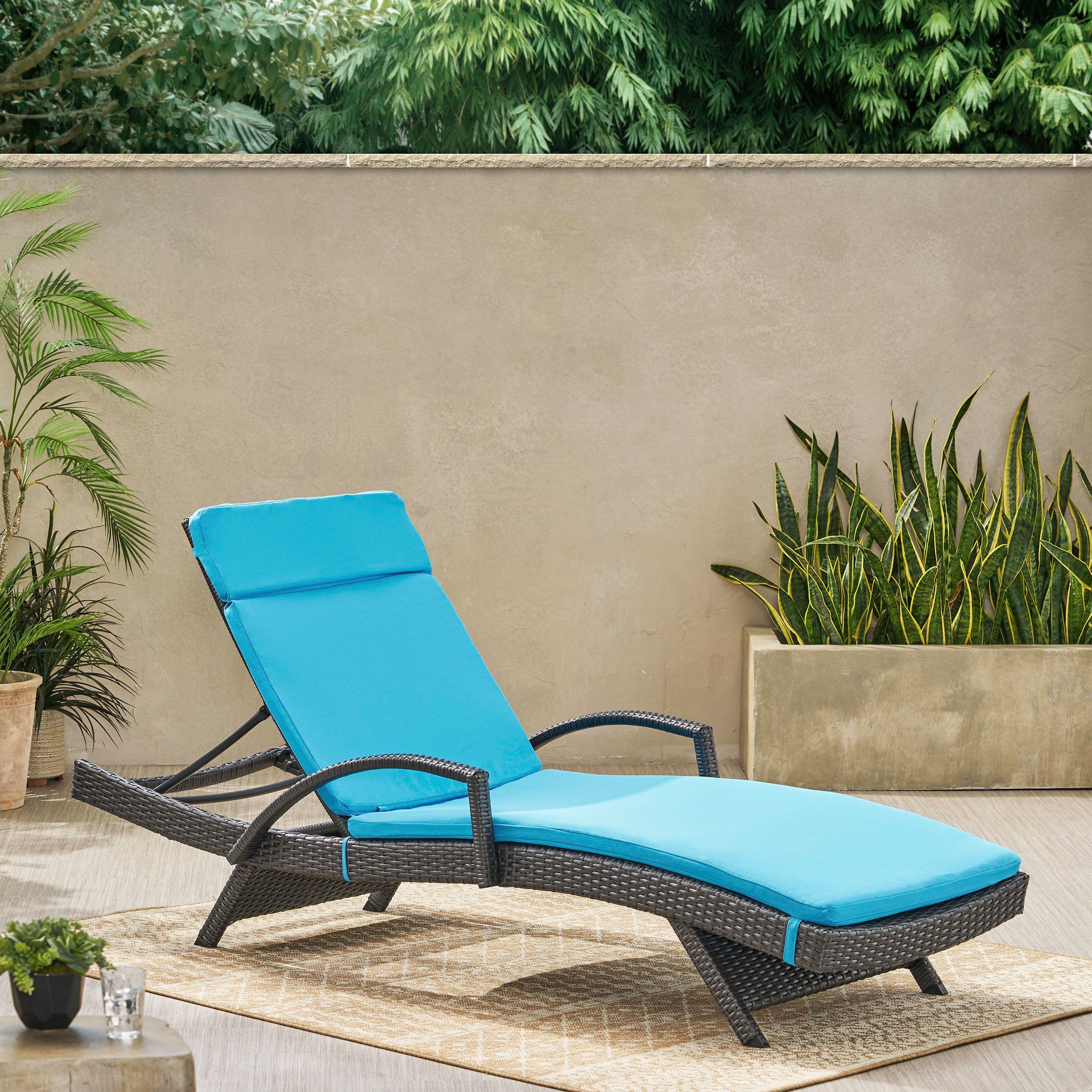 Soleil Outdoor Water Resistant Chaise Lounge Cushion