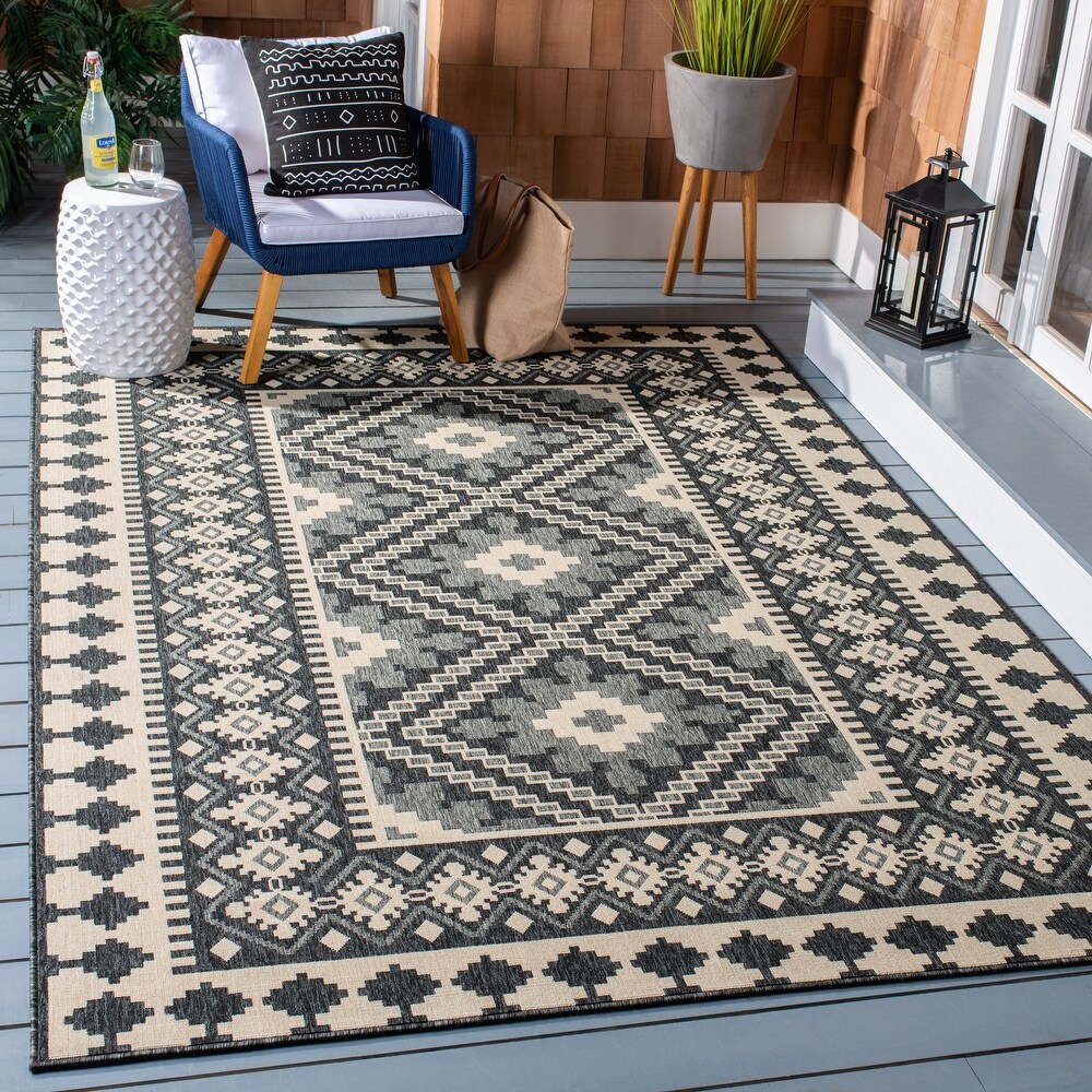 SAFAVIEH Veranda Eyvor Indoor/ Outdoor Waterproof Patio Backyard Rug