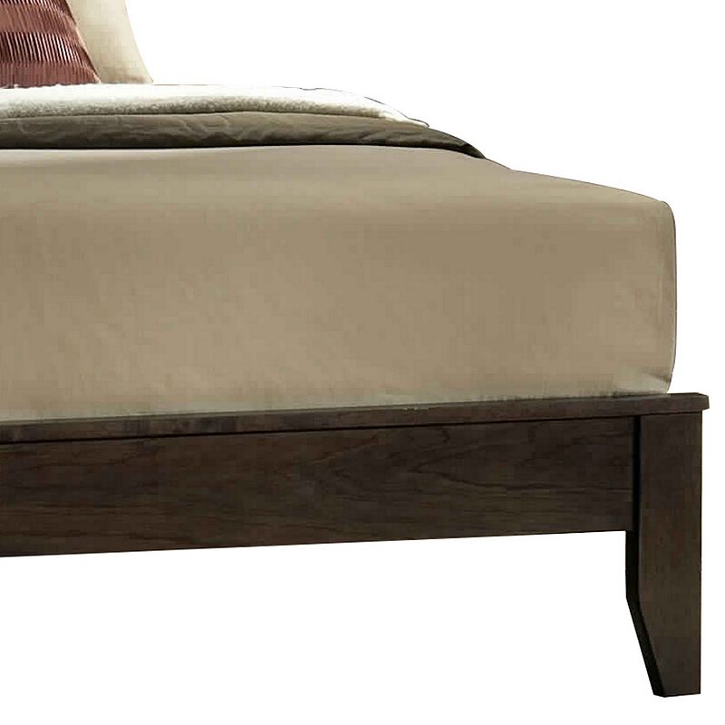 Paneled Eastern King Low Profile Bed with Chamfered Legs， Brown