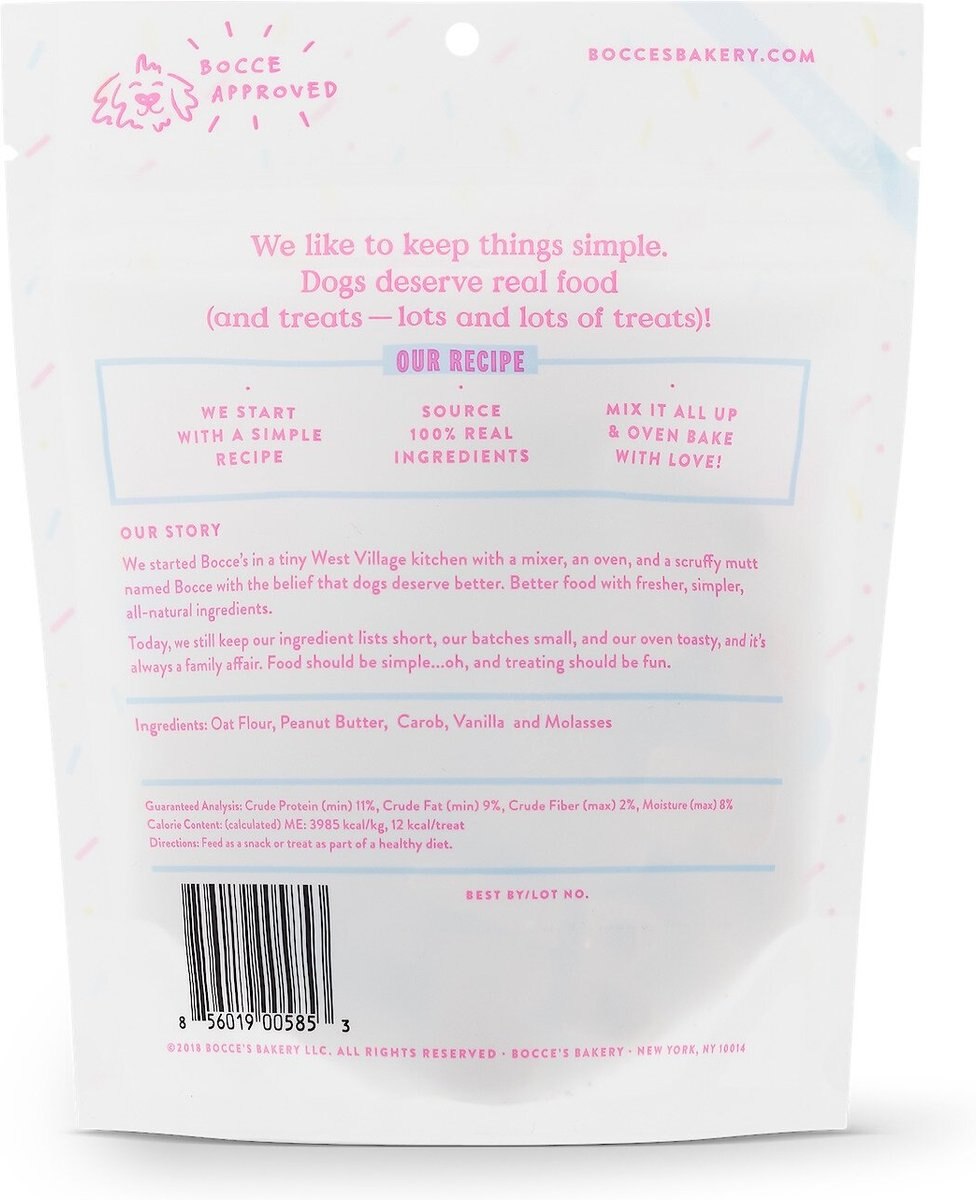 Bocce's Bakery Birthday Peanut Butter， Molasses and Vanilla Cake Dog Treats， 5-oz bag