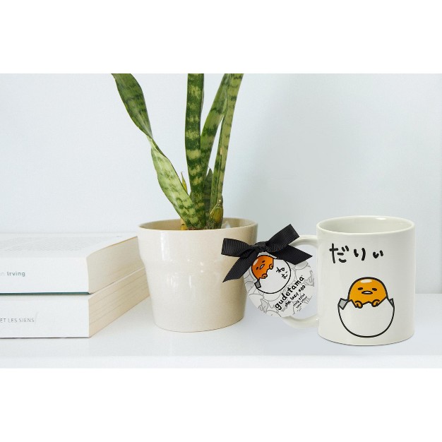 Se7en20gudetama Sitting In Eggshell 20 oz Ceramic Mug