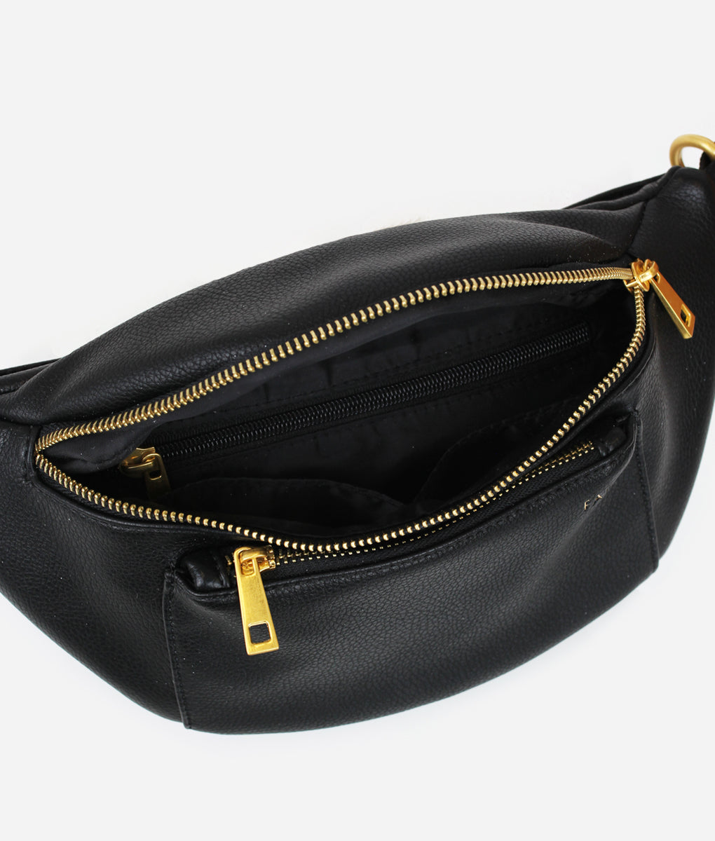 The Fawny Pack - Black