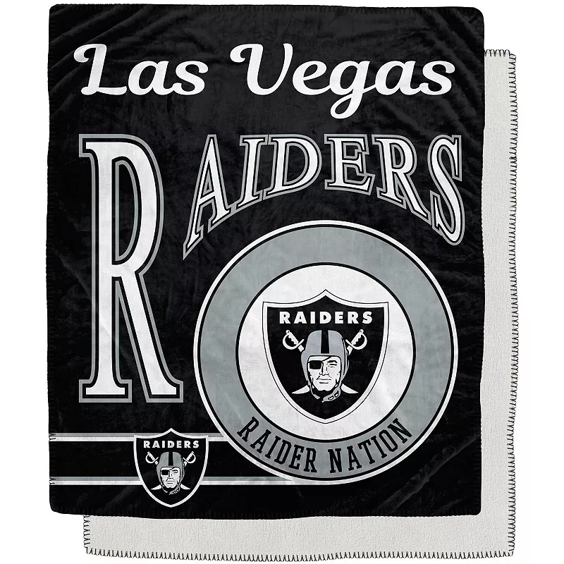 Las Vegas Raiders 50 x 60 Retro Emblem Flannel Fleece Sherpa Blanket