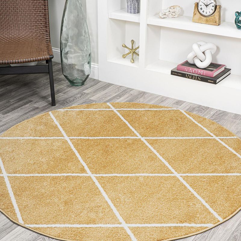 Minimalist Trellis Rug