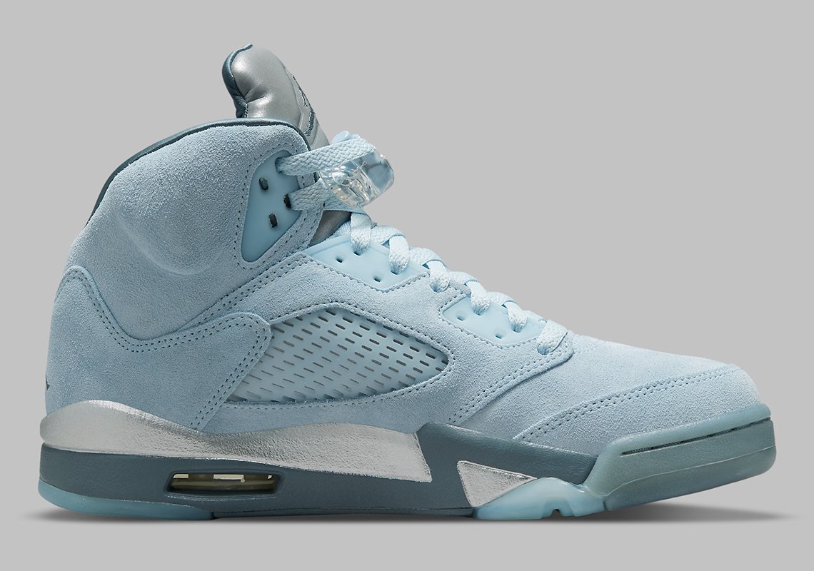 Wmns Air Jordan 5 Retro 'Blue Bird' DD9336-400