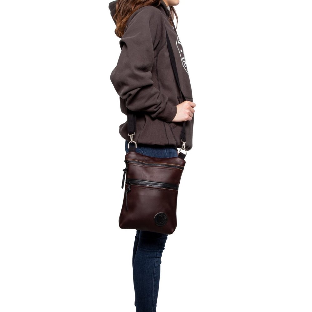 4 Liter Capacity Brown Smooth Leather Traverse Crossbody Bag ;