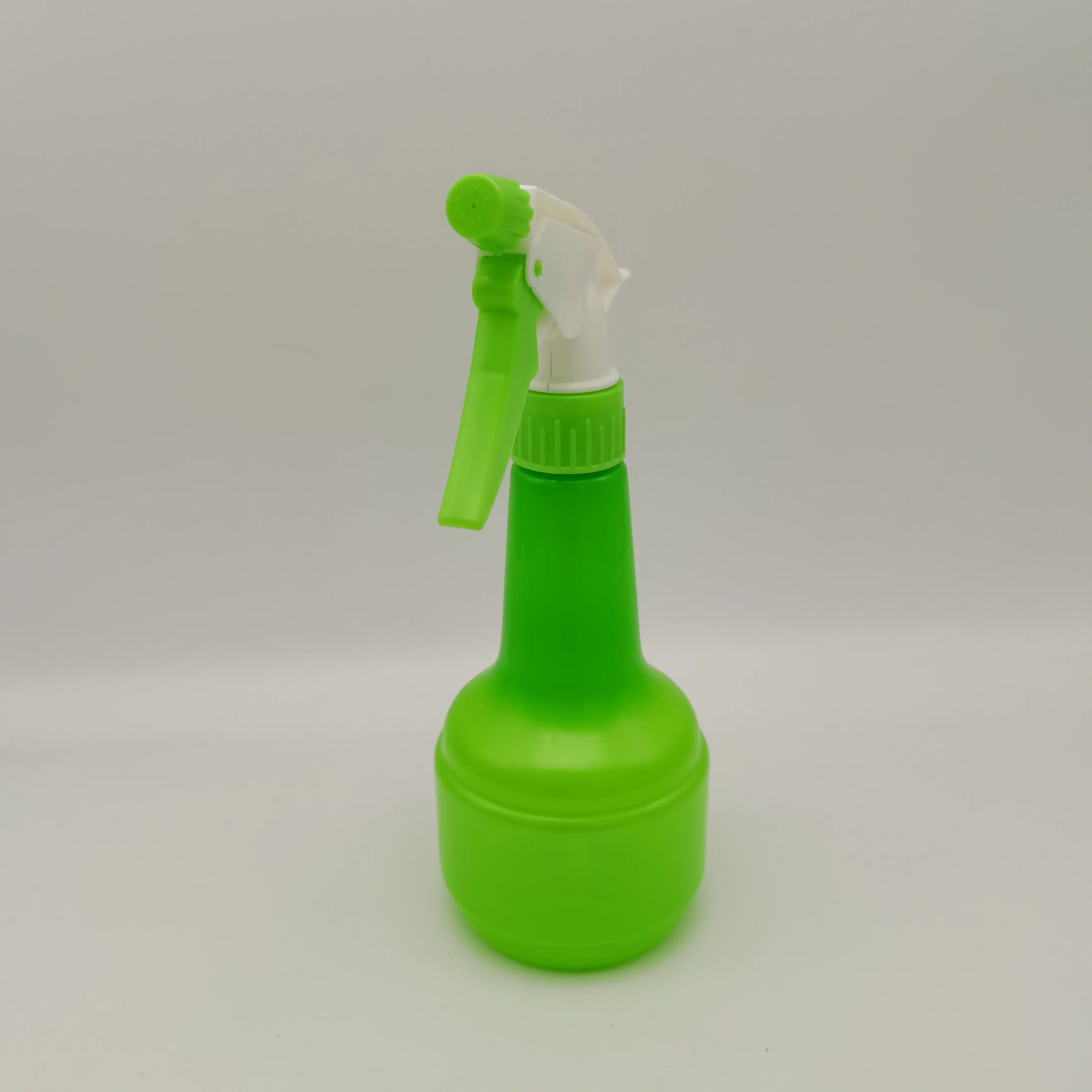 500ml Attractive Price New Type Green Water Pump Sprayer Bottle