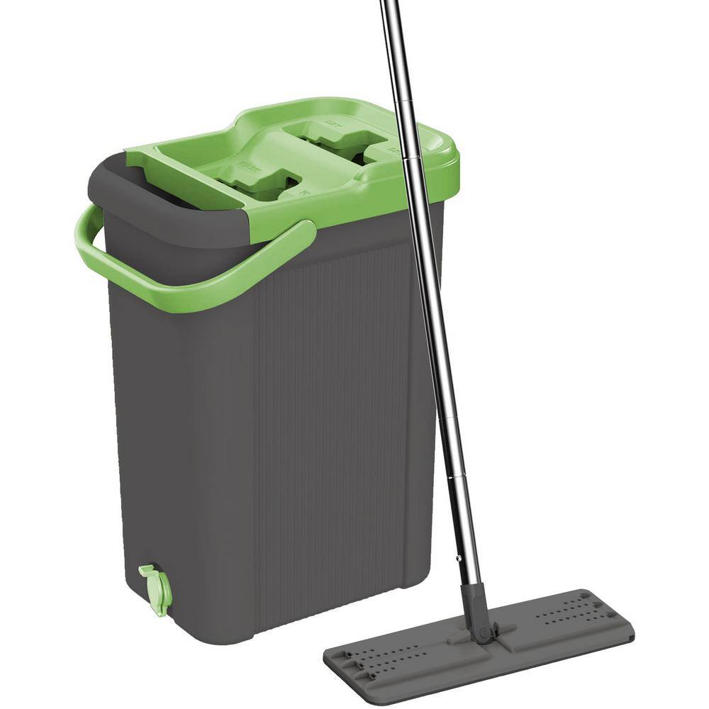 IT'S EZ DON'T SWEAT IT It's EZ Premium Multi-Surface Microfiber Spray Mop with Squeeze Bucket EZ-55112