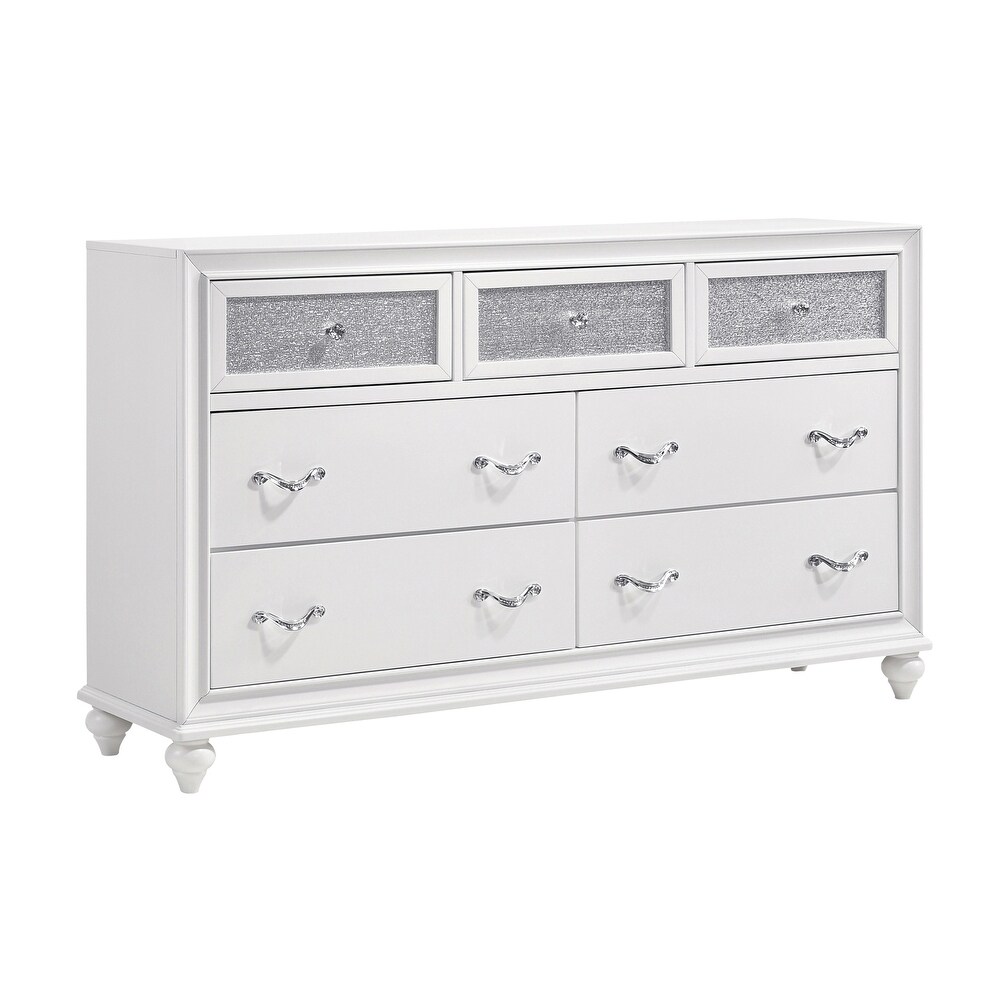 Halifax 2 piece Panel Queen Bedroom Set with Dresser