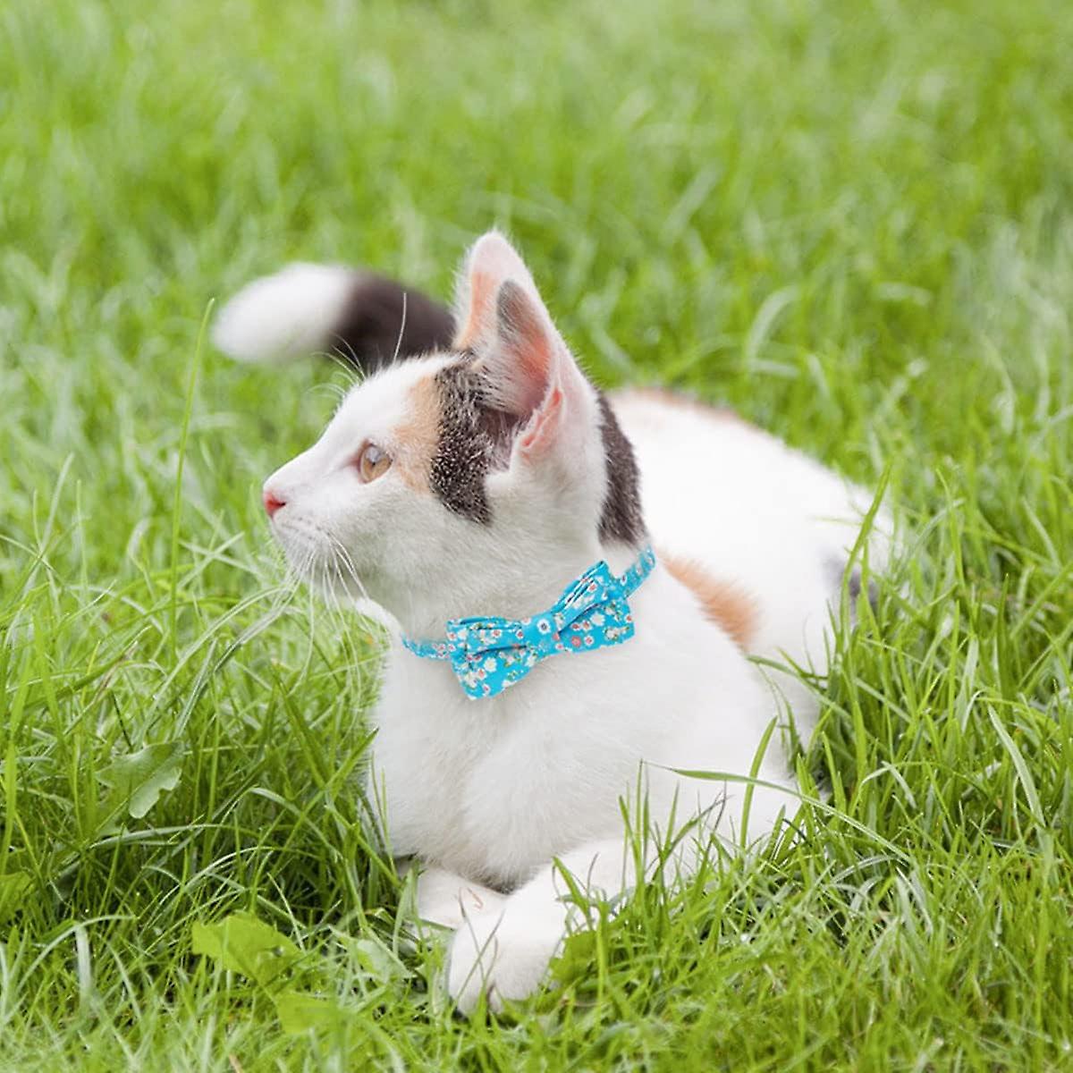 Breakaway Cat Collar With Bow Tie And Bell， Safety Adjustable Cat Collars Accessories For Pet Collars， Adjustable For Cats And Small Dogs(blue) Blue -