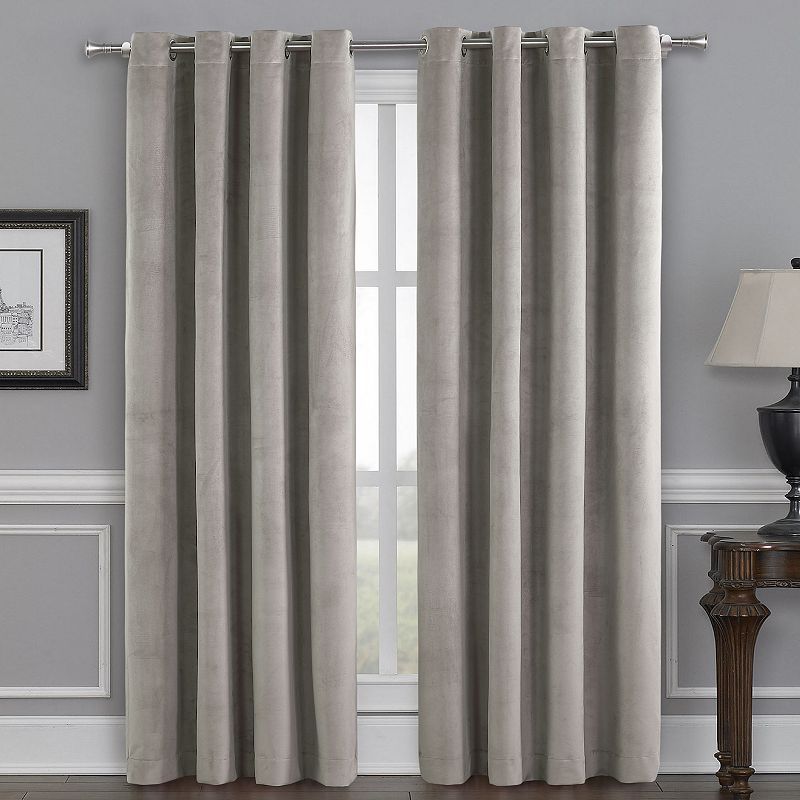 B. Smith 2-pack Velvet Total Blackout Window Curtain Set