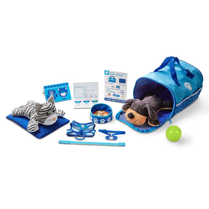 Melissa and Doug Tote and Tour Pet Travel Play Set