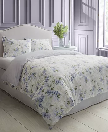 Laura Ashley Wisteria Faux Velour 2 Piece Duvet Cover Set， Twin