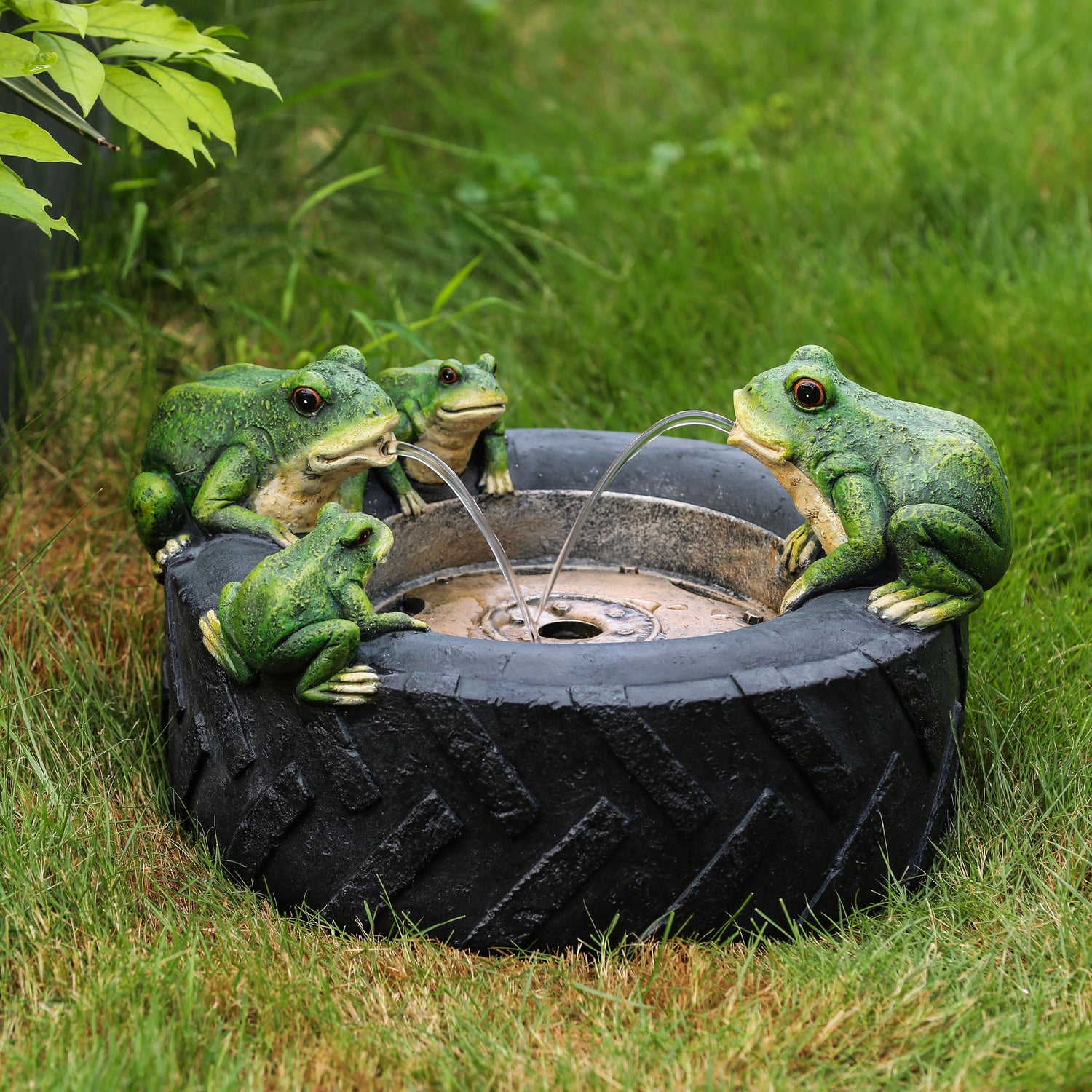 Luxen Home WHF1548 Resin Old Tire Frog Friends Outdoor Fountainand#44; Black