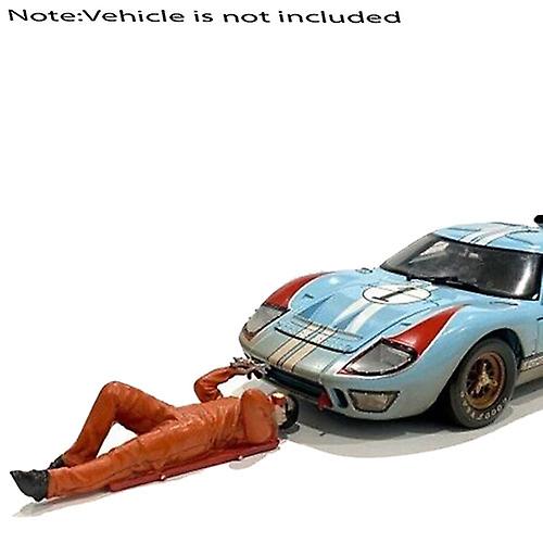 Mechanic in Uniform 1:24 Scale Figure (Orange) (Paul)