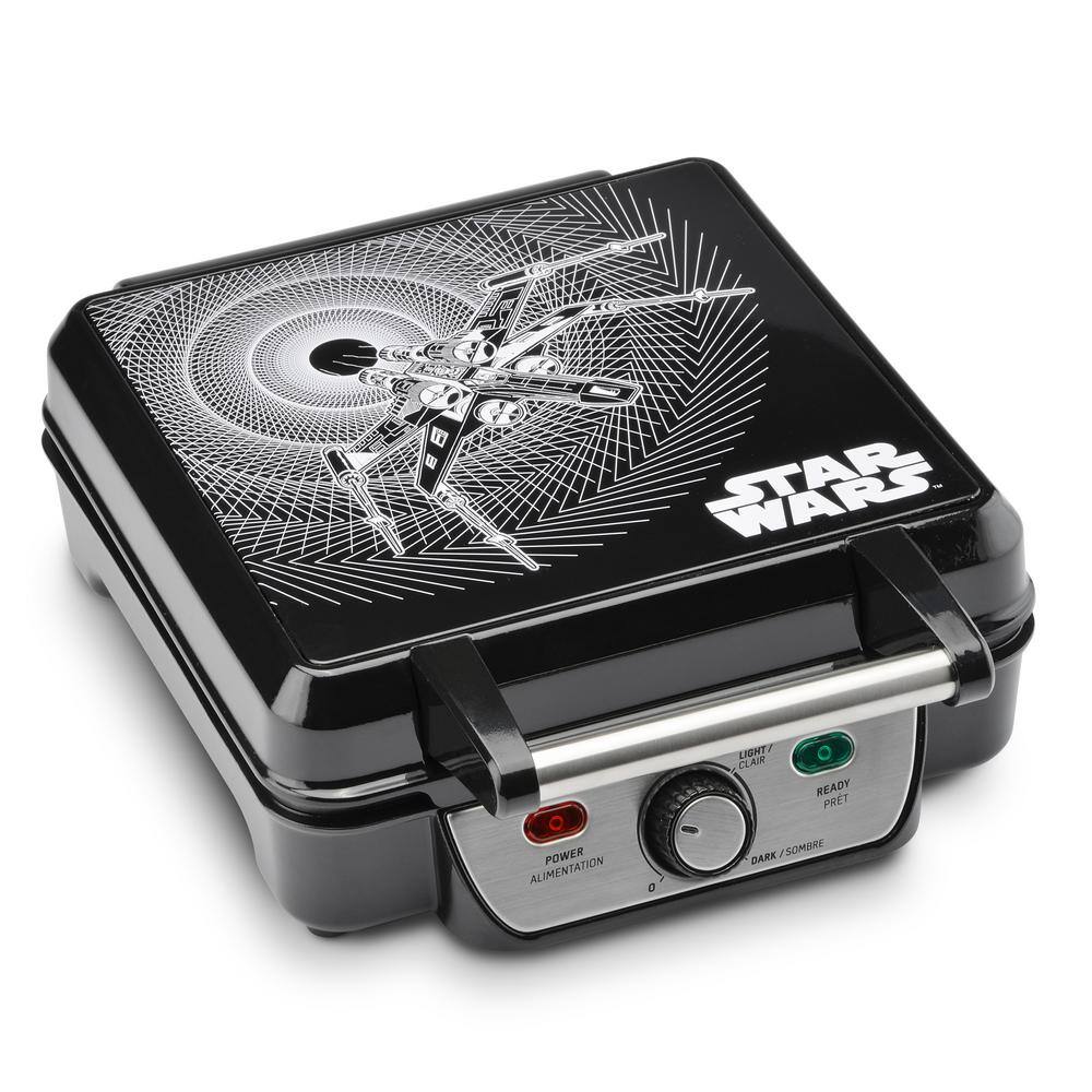 Star Wars 4-Slice Waffle Maker LSW-281CN