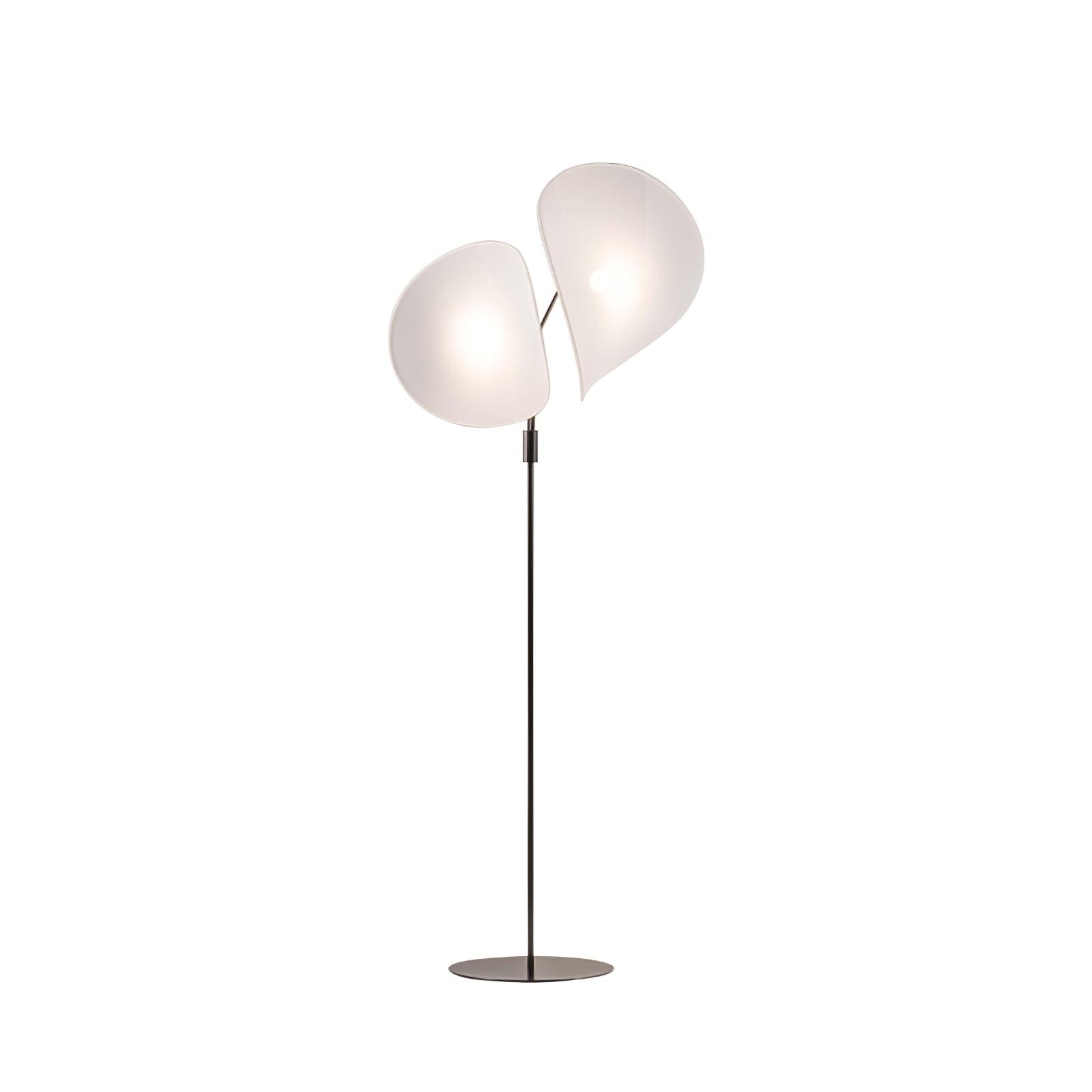 Manta Floor Lamp