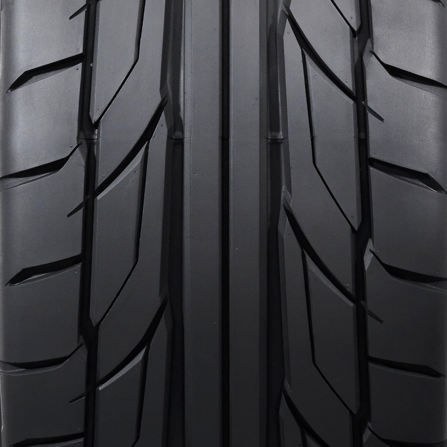 Nitto NT555 G2 UHP 245/40ZR18 97W XL Passenger Tire