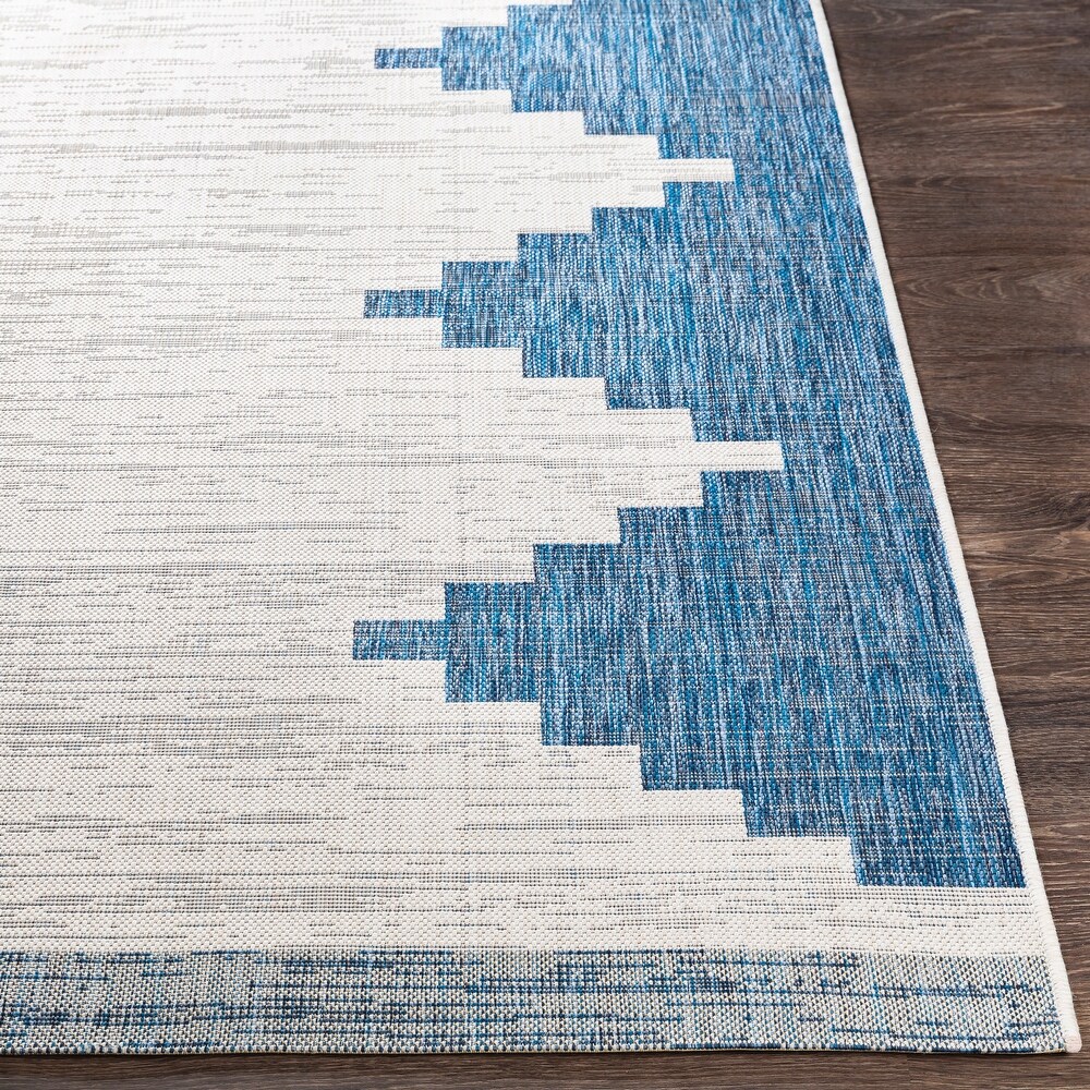 Artistic Weavers Aleida Indoor/Outdoor Modern Area Rug