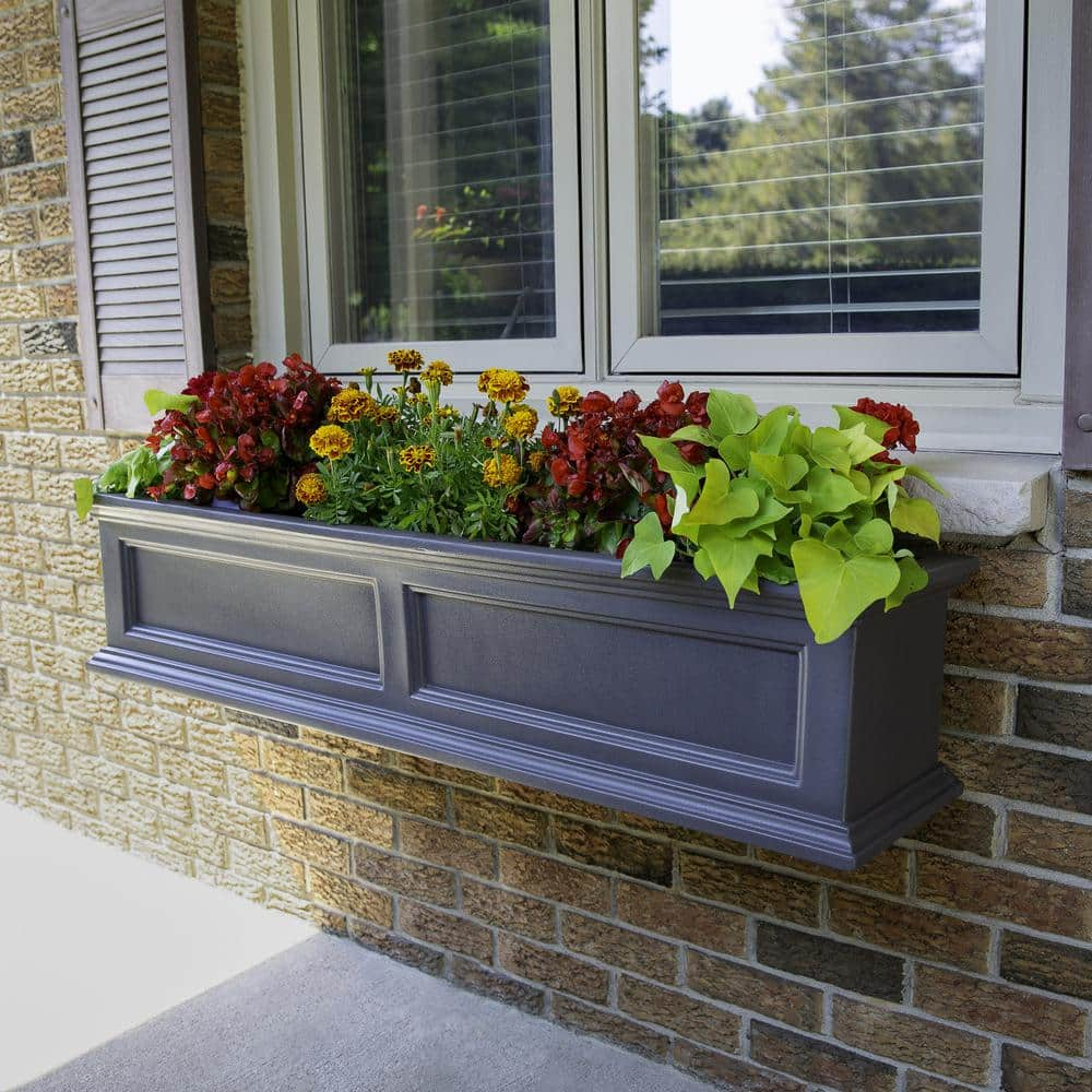 Mayne Fairfield 48 in. x 11 in. Self-Watering Graphite Grey Polyethylene Window Box 5823-GRG