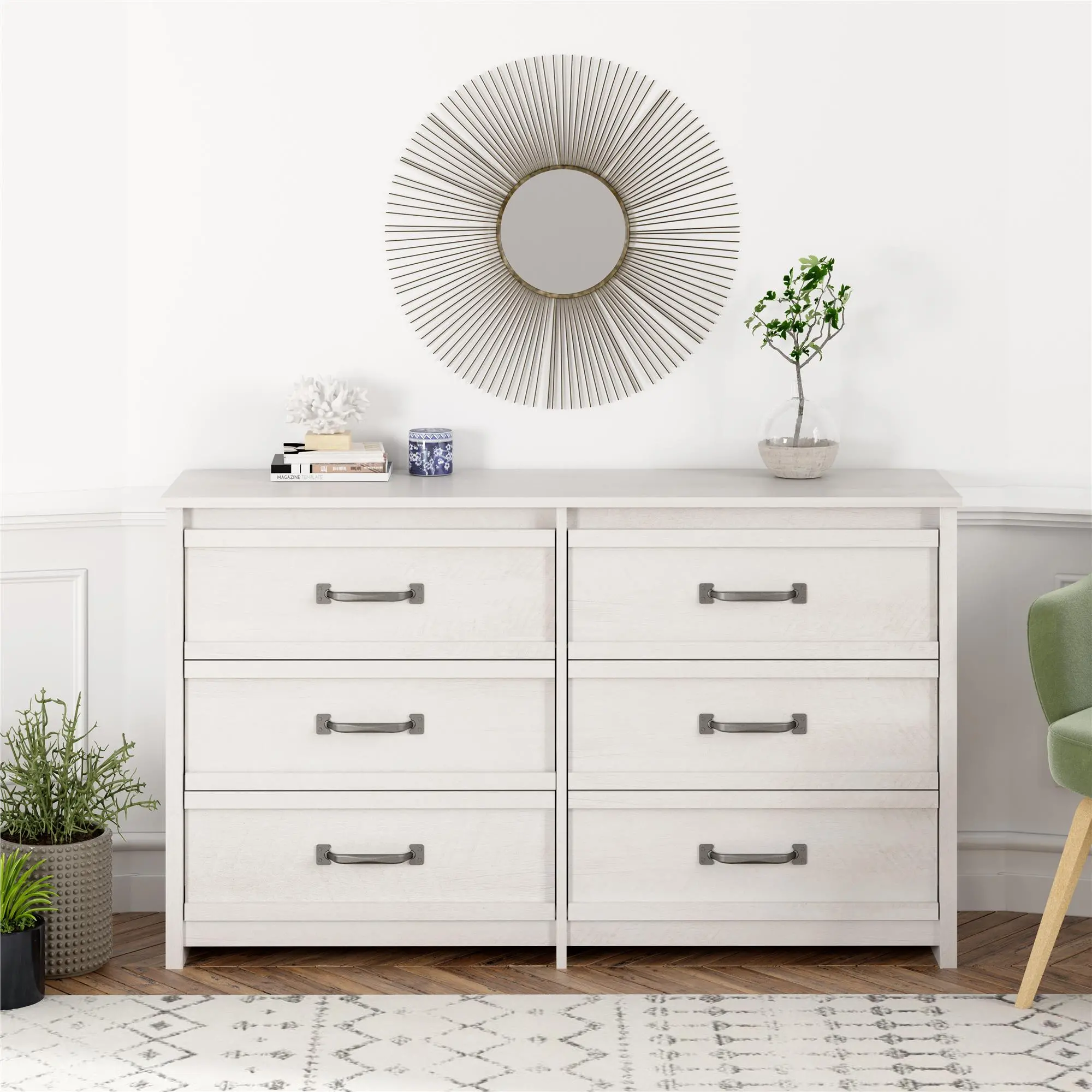 Bassinger Transitional Ivory Oak 6-Drawer Dresser