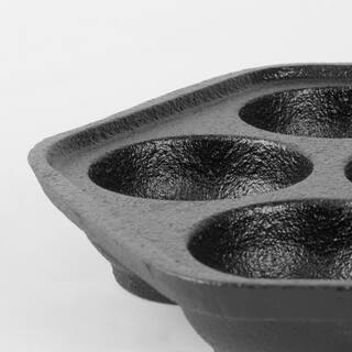 Commercial CHEF Pre-Seasoned 12 in. Dia Cast Iron Danish Pancake Frying Pan CHCI4105