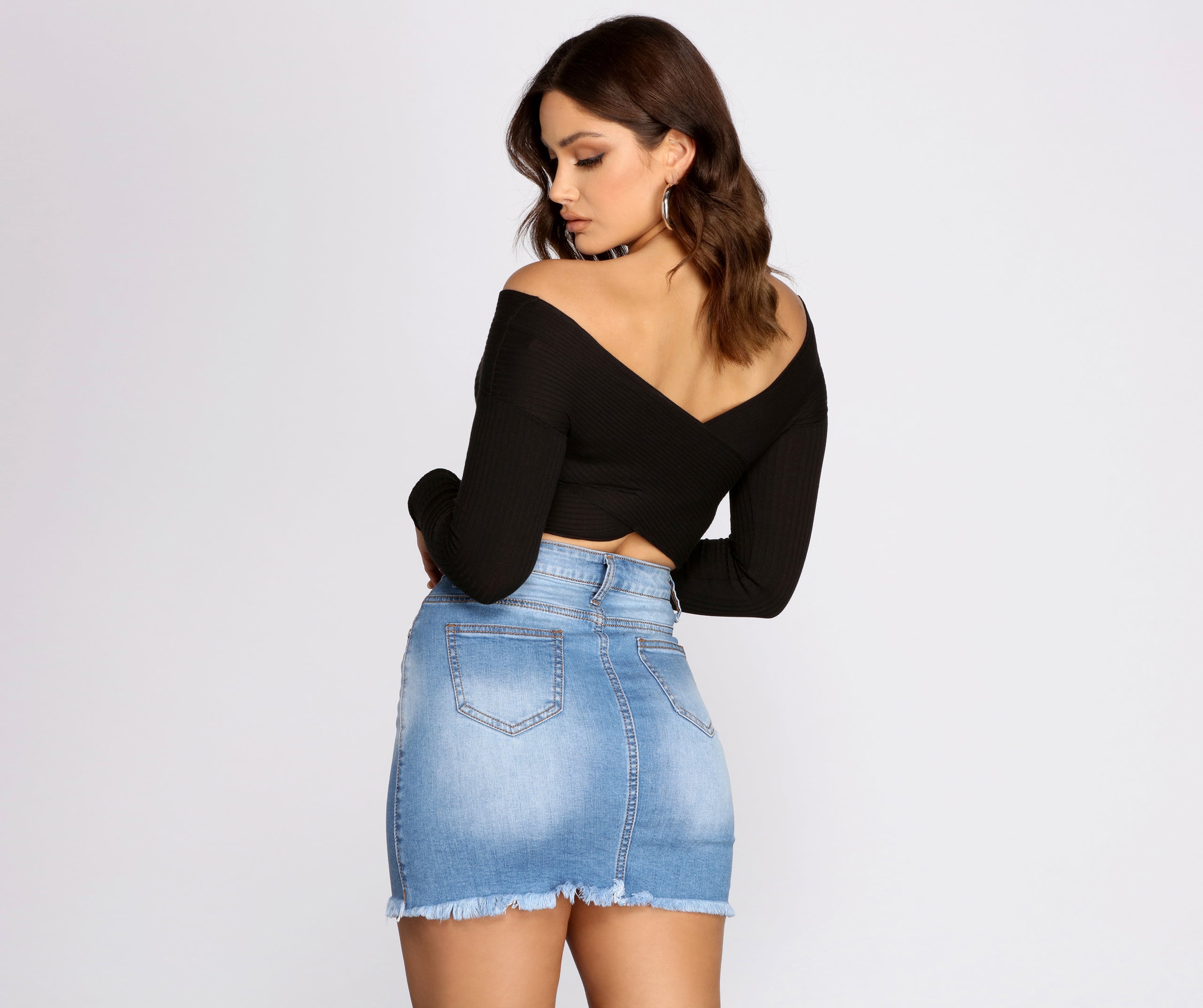 Cropped Long Sleeve Ribbed Top