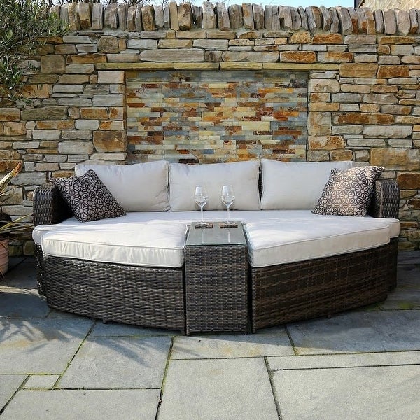 4-piece Patio Wicker Daybed Set with Side Table - Overstock - 19209038