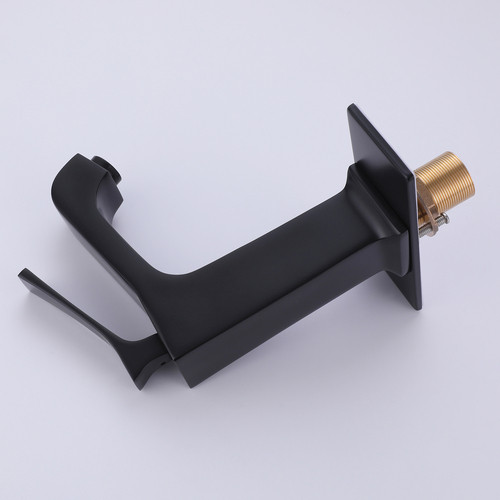 Single Hole Single Handle Bathroom Faucet with Mat...