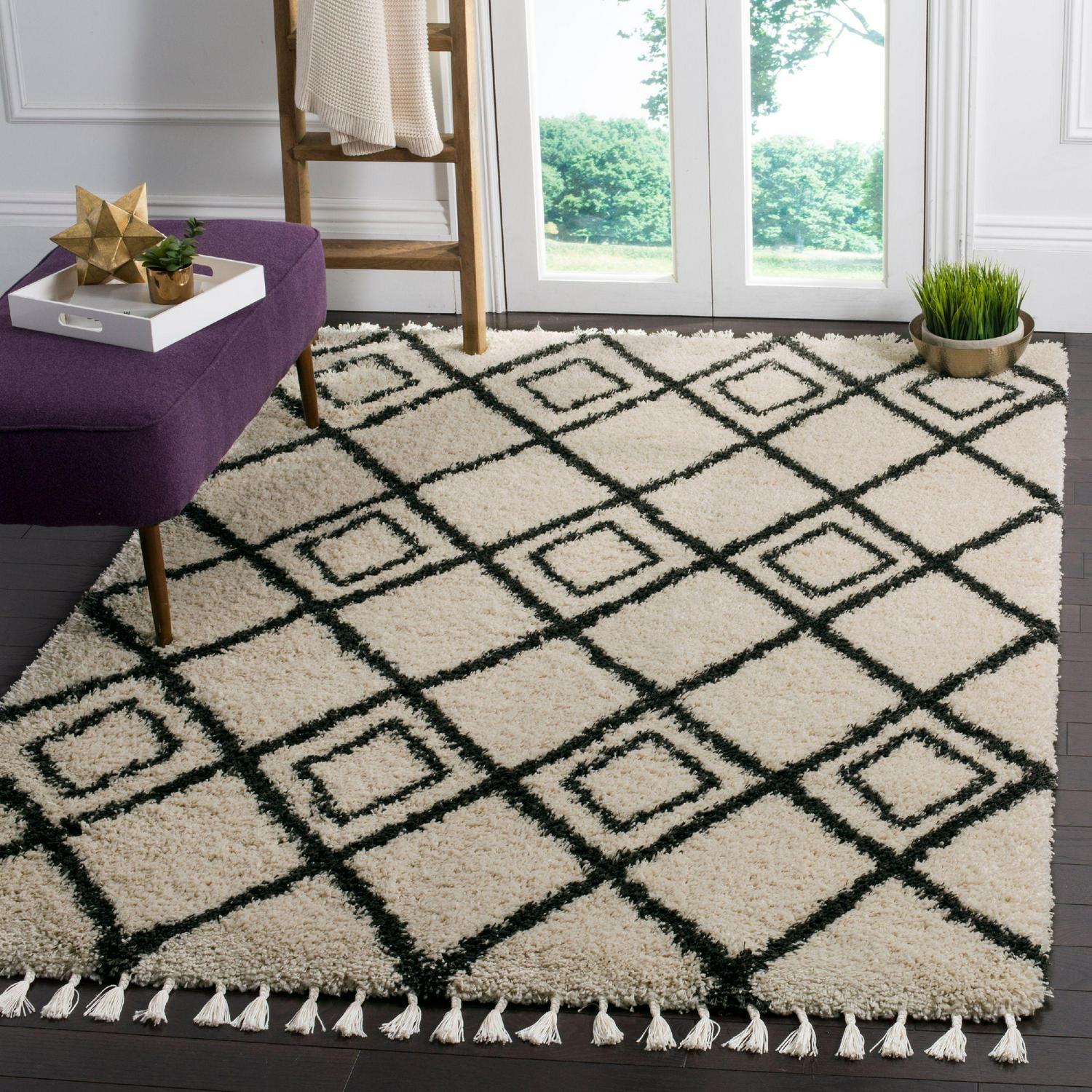 SAFAVIEH Moroccan Fringe Kingston Geometric Shag Area Rug Cream