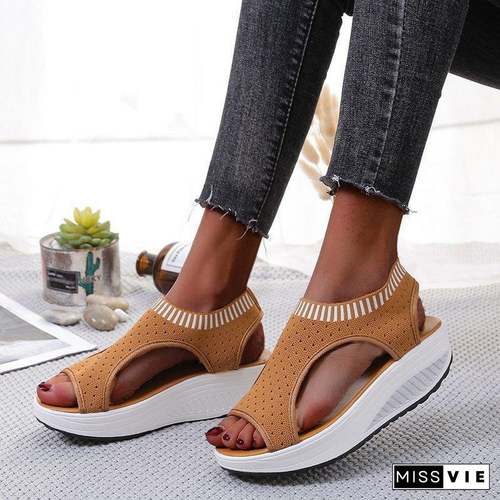 Women Thick-Soled Hollow Flyknit Sandal