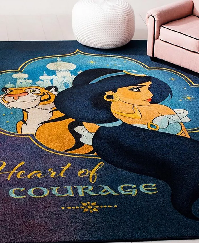 Safavieh Disney Washable Rugs Heart of Courage 5 x 7 Area Rug