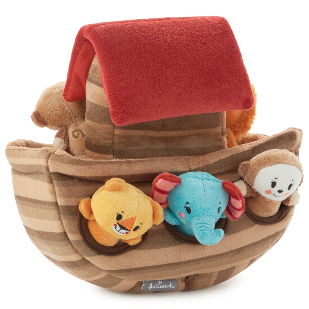 Hallmark  Noah's Ark and Animals Plush Playset - 7 Pieces