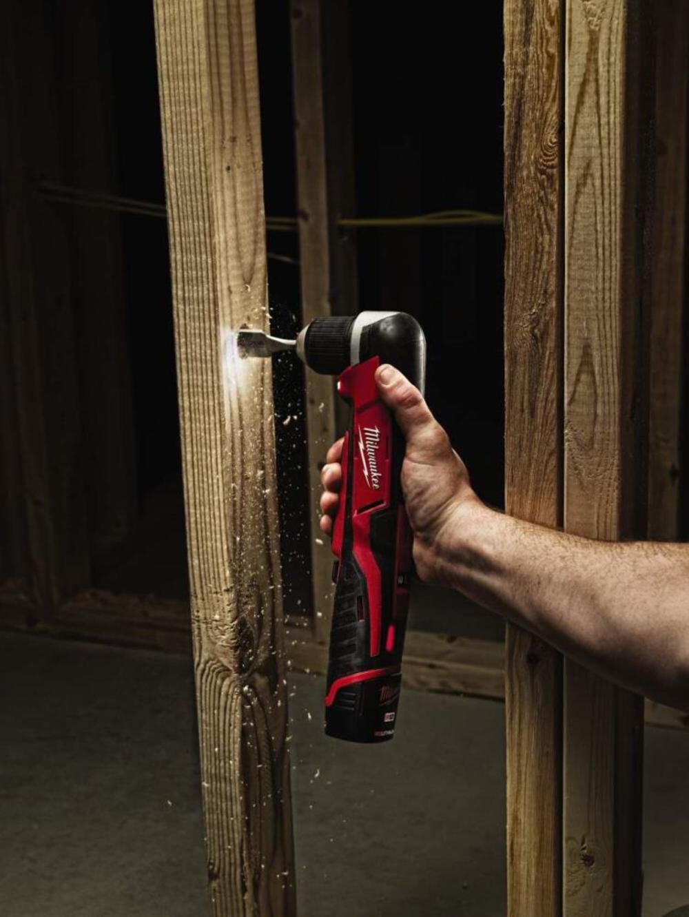 Milwaukee M12 Cordless Lithium-Ion 3/8 In. Right Angle Drill Driver Kit 2415-21 from Milwaukee