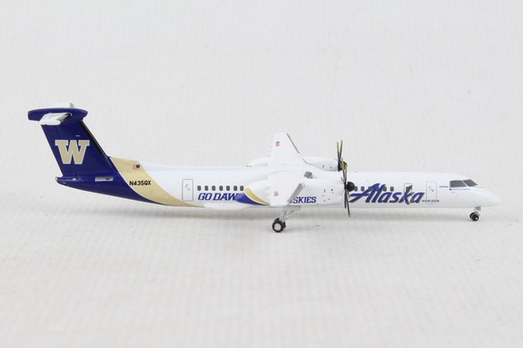 Gemini Alaska/Horizon Q400 1/400 Washington Huskie...