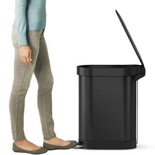 simplehuman 45 l (12 Gal.) Matte Black Steel Slim Step-On Trash Can CW2098