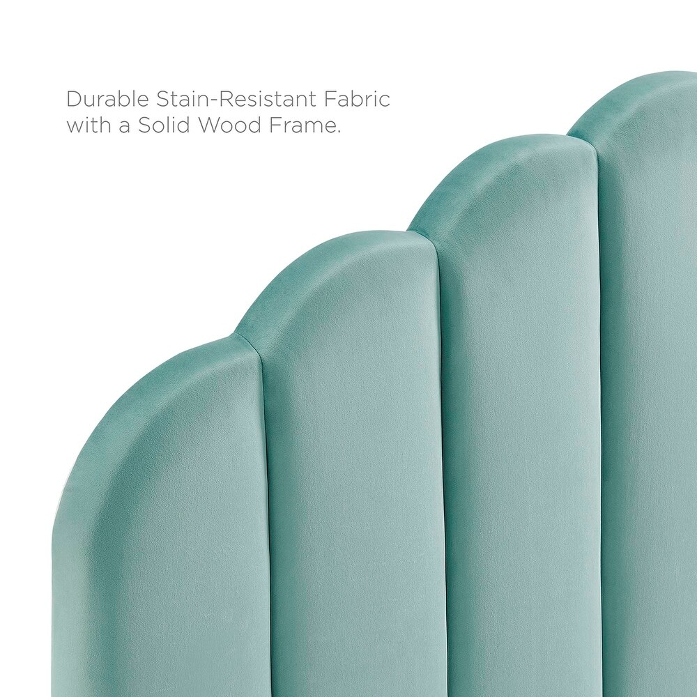Daisy Performance Velvet Twin Platform Bed